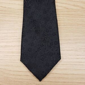 BAR III Mens Neck Tie Solid Black Floral Jacquard Skinny Textured Silk Blend